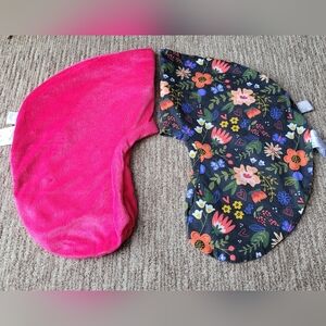 BUNDLE OF 2: BOPPY NURSING PILLOW COVERS BLACK FLORAL & BRIGHT PINK PLUSH